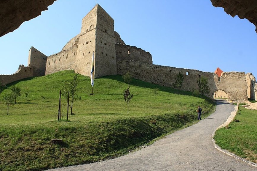 Rapsóné Fortress, Romania, Romania